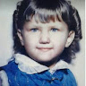 Meet your Posher, Sandy swann